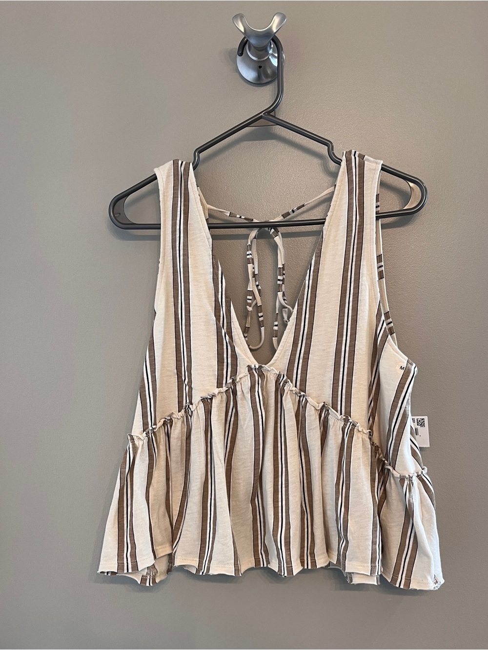 American Eagle Sunchaser Knit V-Neck Swing Tank Top